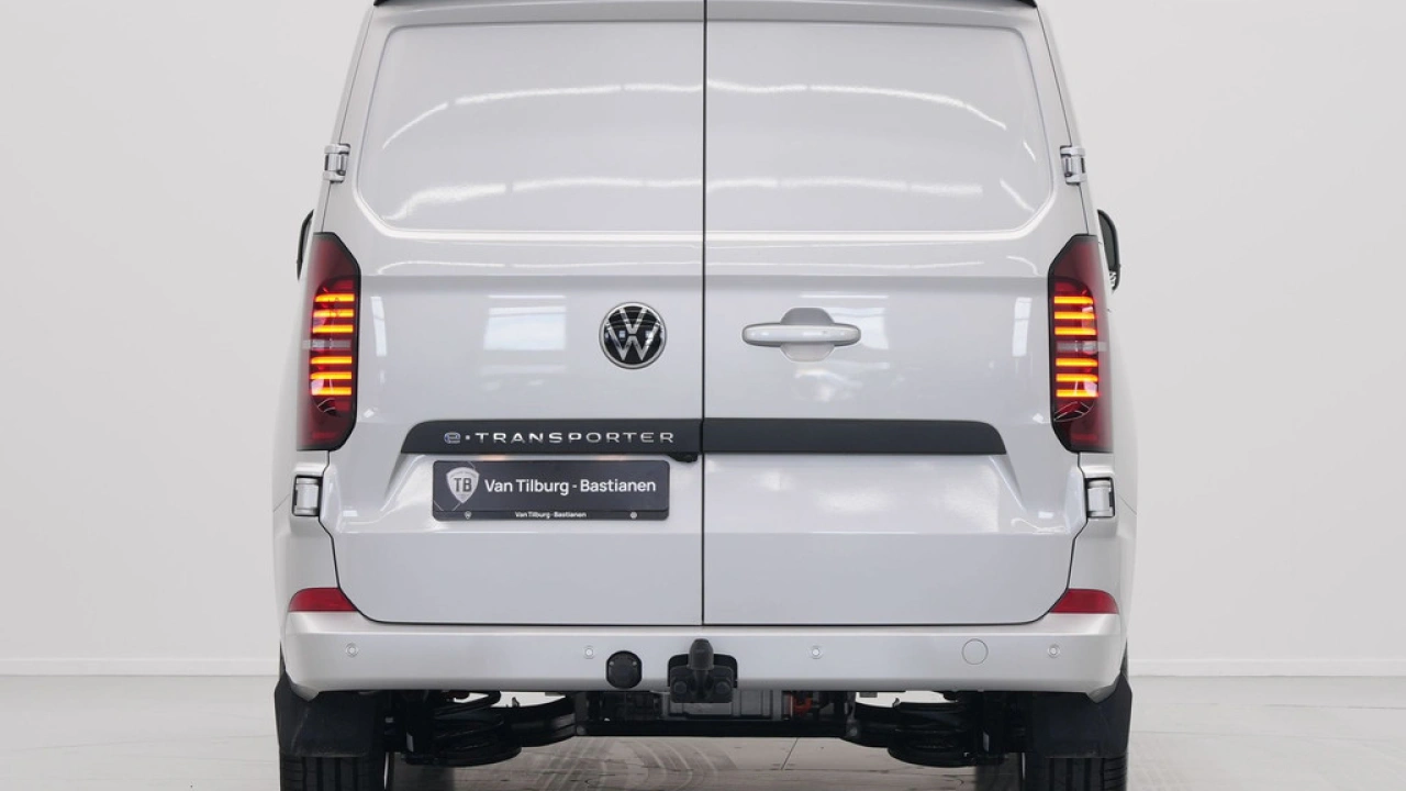 VW Bedrijfswagens E-Transporter 64kWh 210kW 286PK L2H1 Style Intro