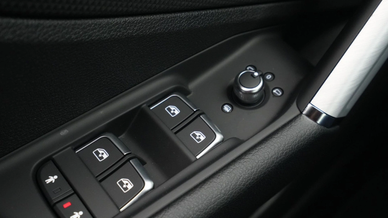 Audi Q2 (A01 PI) S edition 35 TFSI 110 kW / 150 pk Hatchback 7 versn. S-tronic