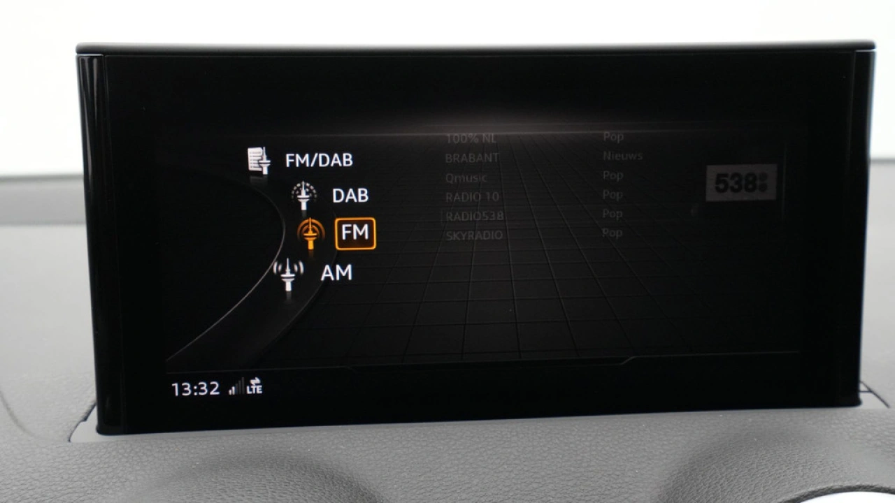 Audi Q2 (A01 PI) S edition 35 TFSI 110 kW / 150 pk Hatchback 7 versn. S-tronic