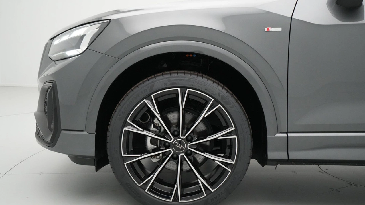 Audi Q2 (A01 PI) S edition 35 TFSI 110 kW / 150 pk Hatchback 7 versn. S-tronic