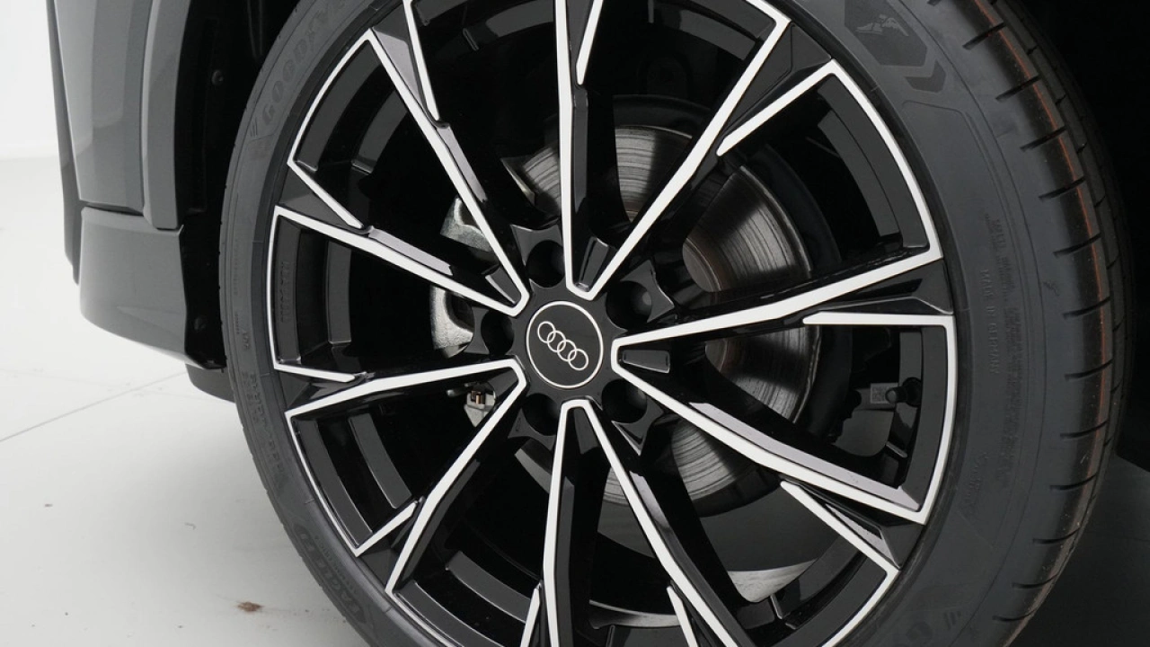 Audi Q2 (A01 PI) S edition 35 TFSI 110 kW / 150 pk Hatchback 7 versn. S-tronic