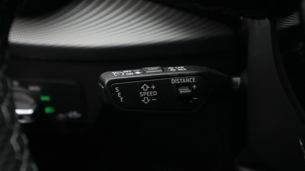 Audi Q2 (A01 PI) S edition 35 TFSI 110 kW / 150 pk Hatchback 7 versn. S-tronic