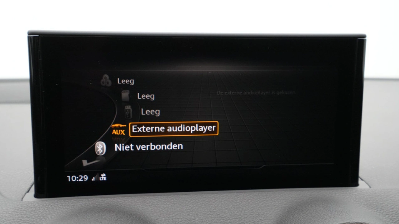 Audi Q2 (A01 PI) S edition 35 TFSI 110 kW / 150 pk Hatchback 7 versn. S-tronic