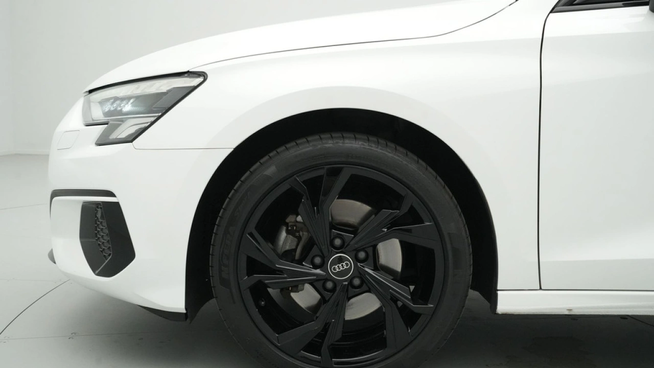 Audi A3 Limousine 35 TFSI Business edition