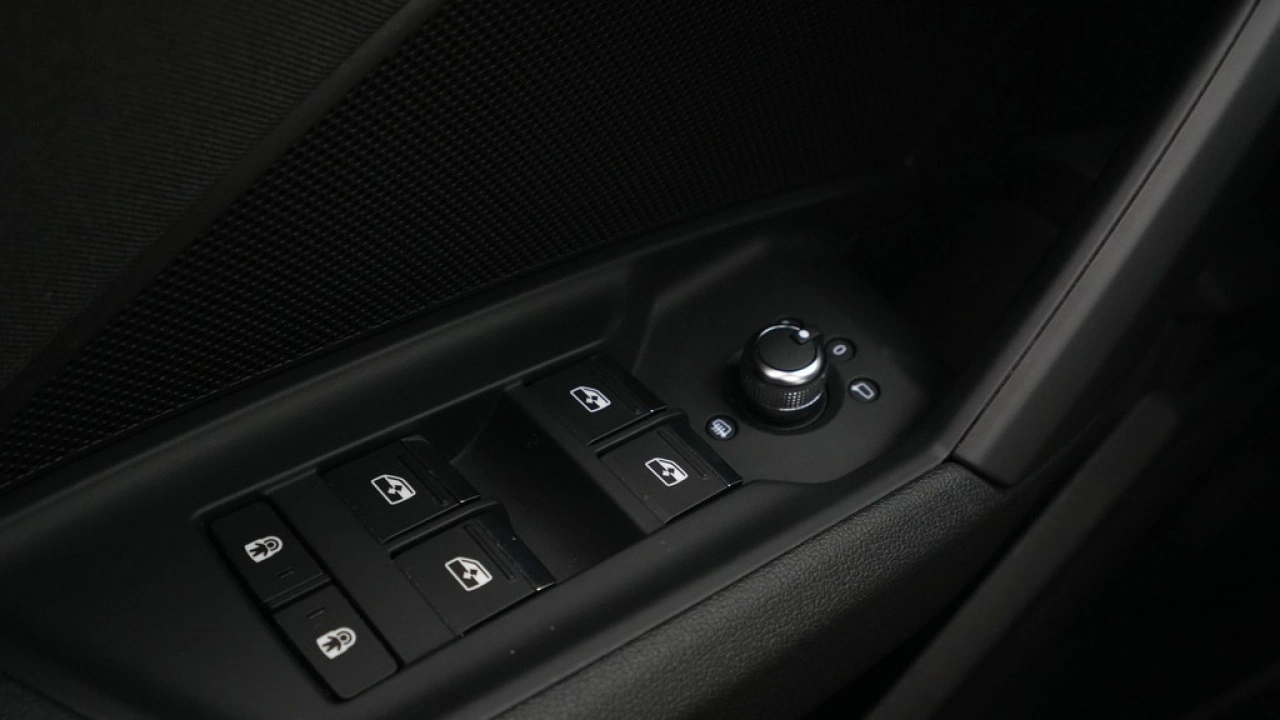 Audi A3 Limousine 35 TFSI Business edition