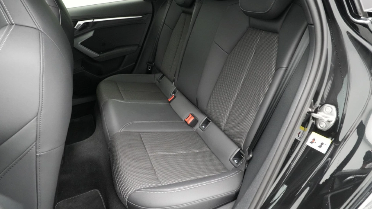 Audi A3 Sportback 30 TFSI 110pk S-line