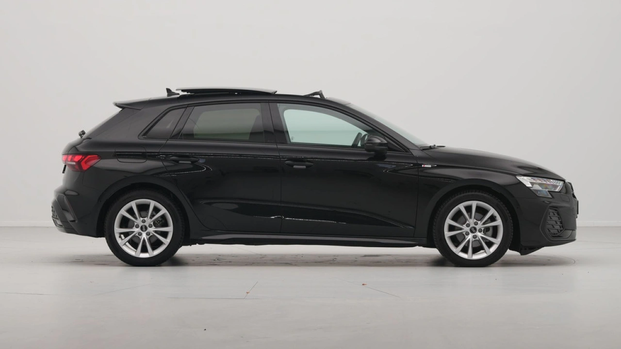 Audi A3 Sportback 30 TFSI 110pk S-line