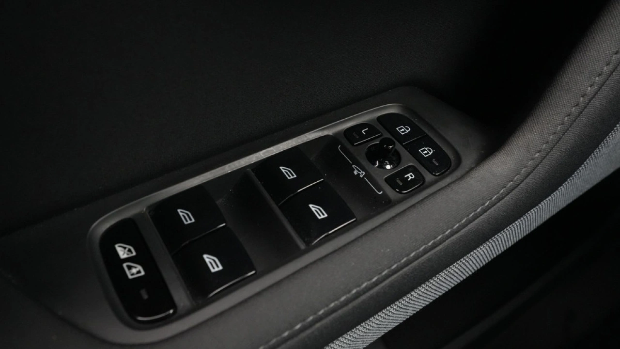 Polestar 2 Long Range Dual Motor 408pk Launch Edition 78kWh