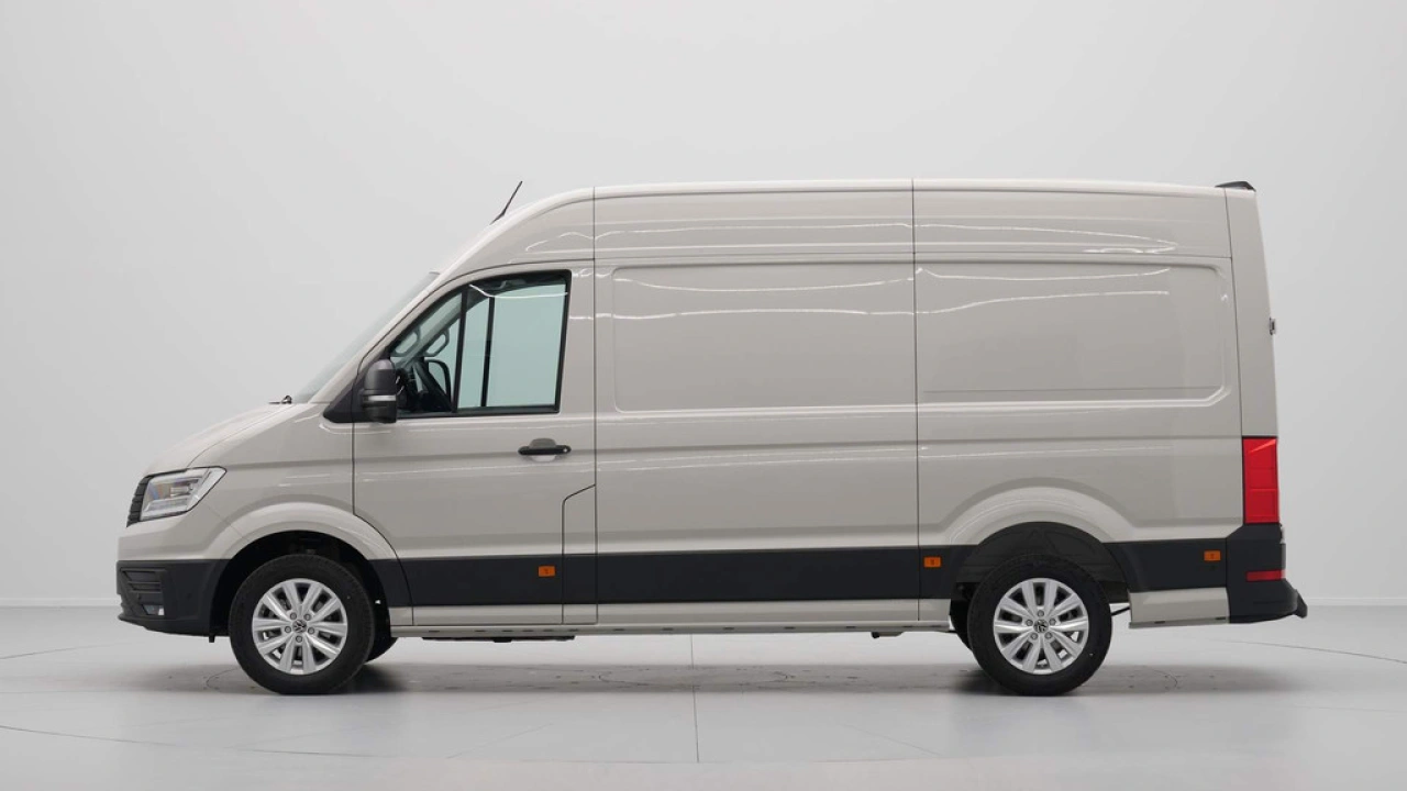 VW Bedrijfswagens Crafter 2.0 TDI 103kW 140PK GVW 3.5T L3H3 Exclusive AUT