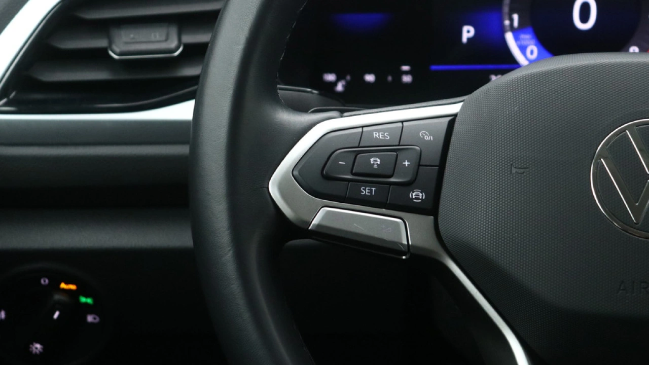 Volkswagen T-Roc 1.5 TSI 150pk DSG Life Edition App Connect