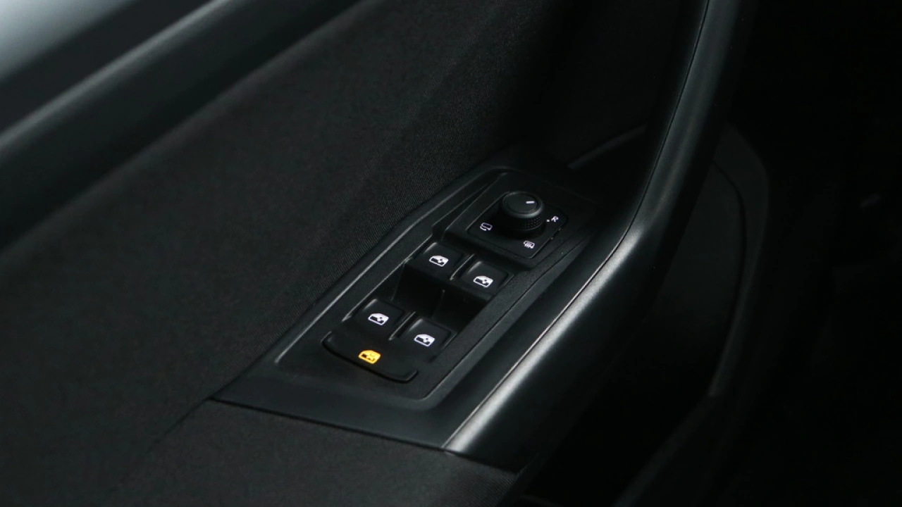 Volkswagen T-Roc 1.5 TSI 150pk DSG Life Edition App Connect