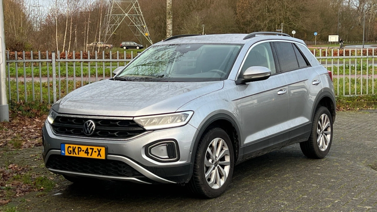 Volkswagen T-Roc 1.5 TSI 150pk DSG Life Edition App Connect