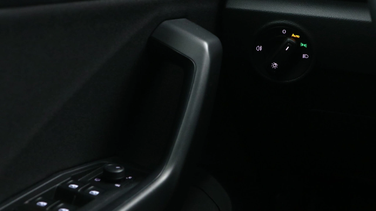 Volkswagen T-Roc 1.5 TSI 150pk DSG Life Edition App Connect