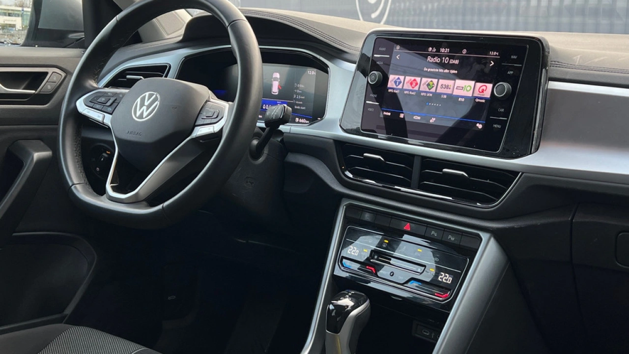 Volkswagen T-Roc 1.5 TSI 150pk DSG Life Edition App Connect