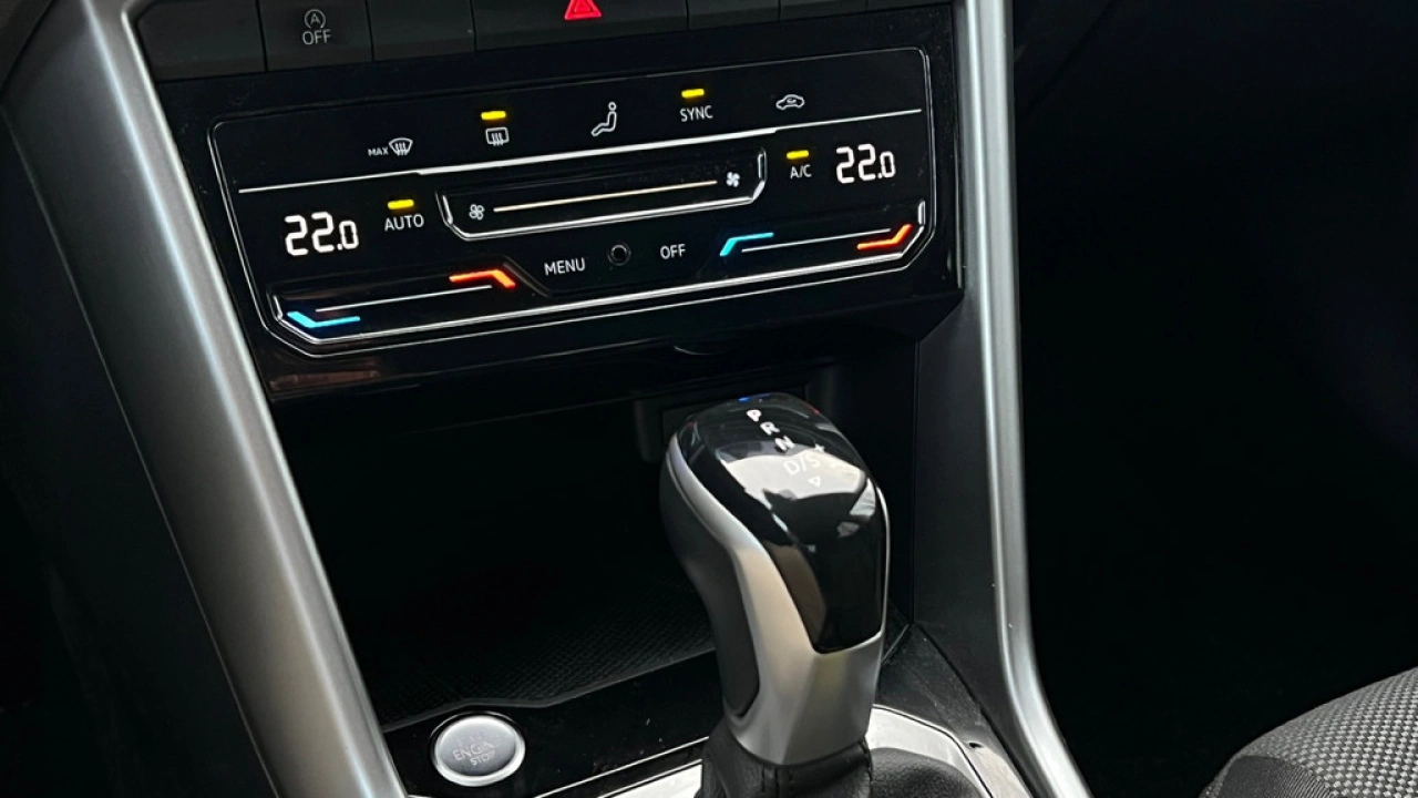 Volkswagen T-Roc 1.5 TSI 150pk DSG Life Edition App Connect