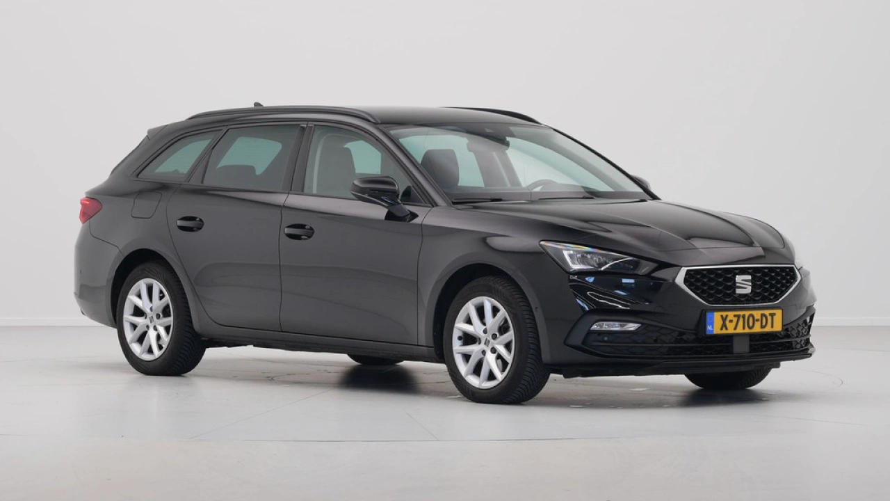 SEAT Leon Sportstourer 1.0 eTSI 110pk DSG Style Business Intense