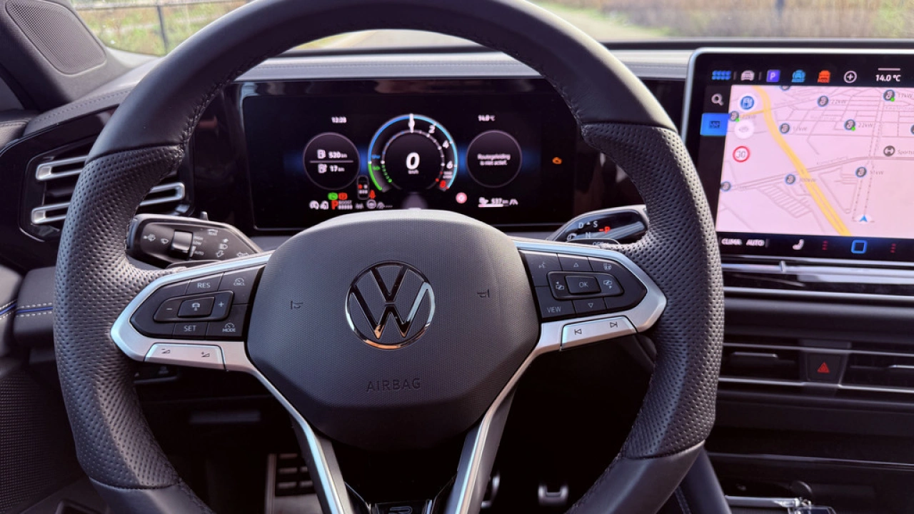 Volkswagen Tiguan 1.5 eHybrid R-Line Edition