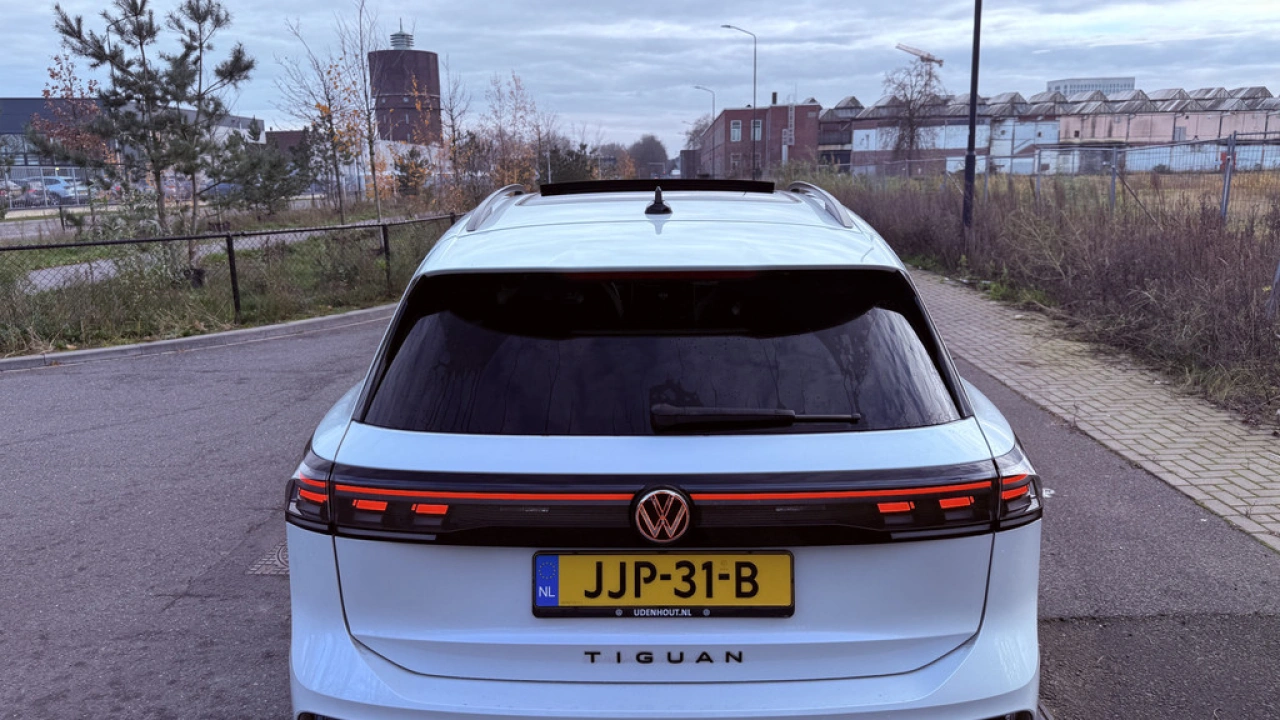 Volkswagen Tiguan 1.5 eHybrid R-Line Edition