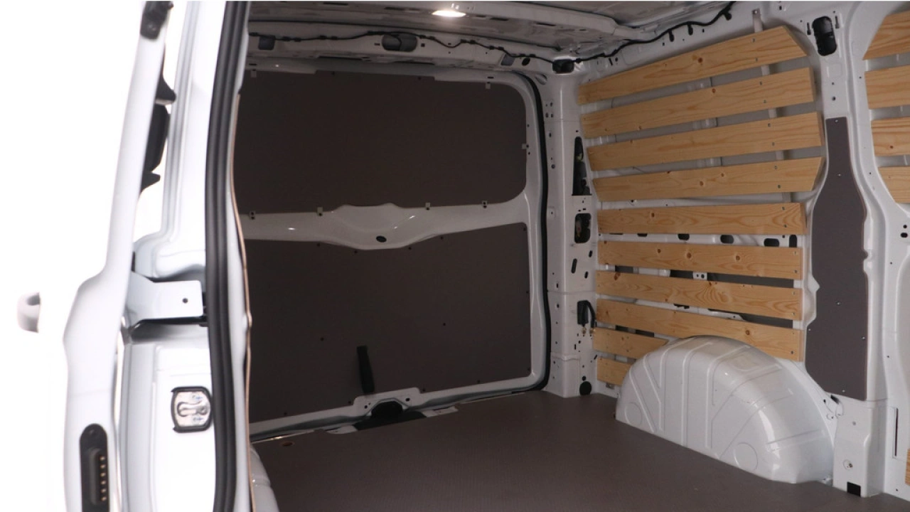 VW Bedrijfswagens Transporter L1H1 2.0 TDI 150pk 3.2T Life