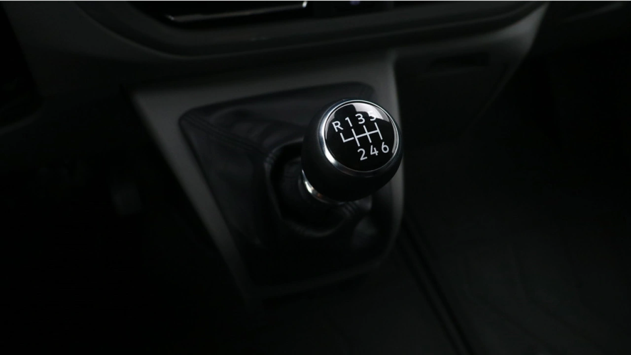 VW Bedrijfswagens Transporter L1H1 2.0 TDI 150pk 3.2T Life