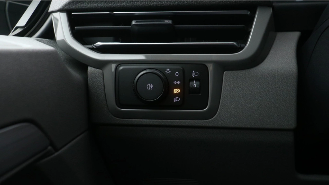 VW Bedrijfswagens Transporter L1H1 2.0 TDI 150pk 3.2T Life