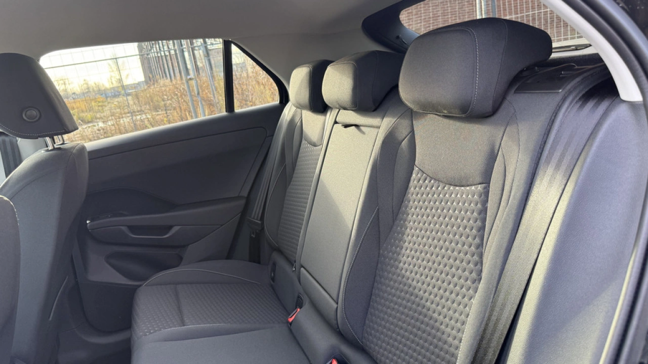 Volkswagen T-Roc 1.5 eTsi 115pk Life First Edition