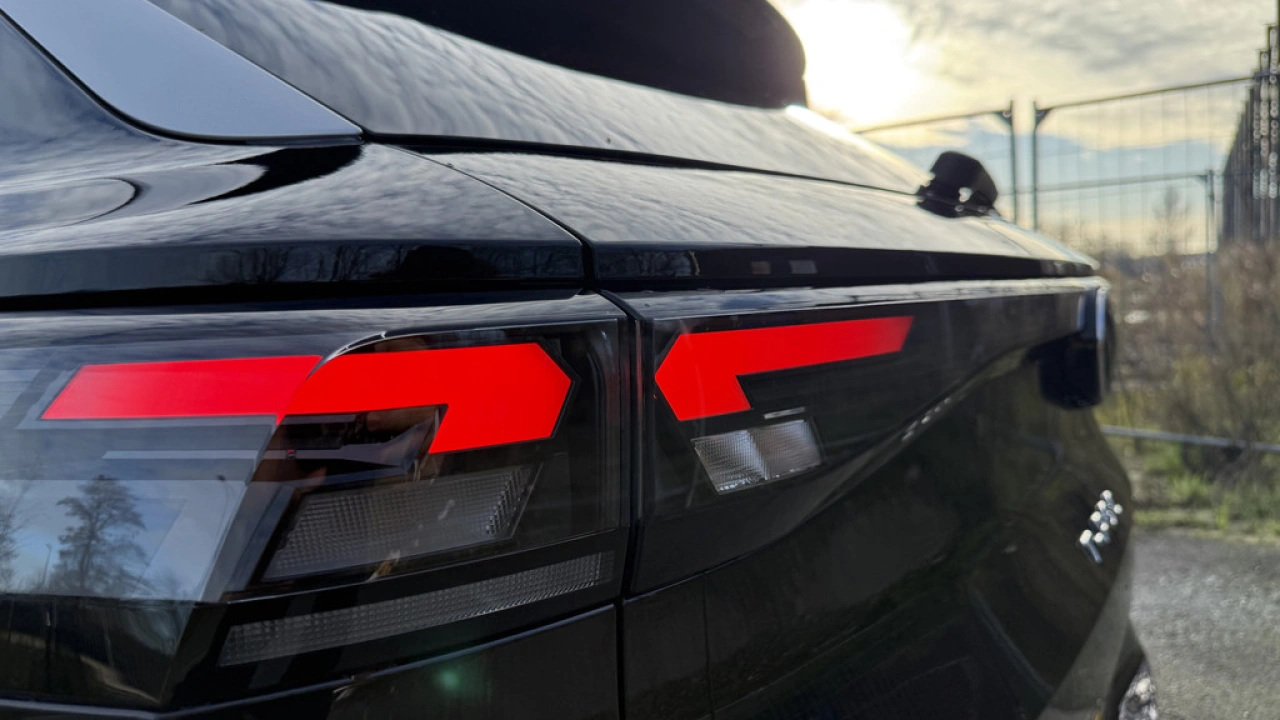 Volkswagen T-Roc 1.5 eTsi 115pk Life First Edition