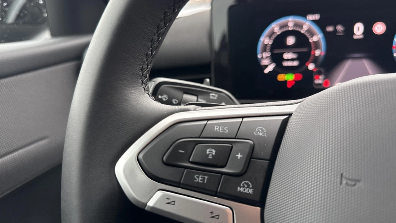 Volkswagen T-Roc 1.5 eTsi 115pk Life First Edition