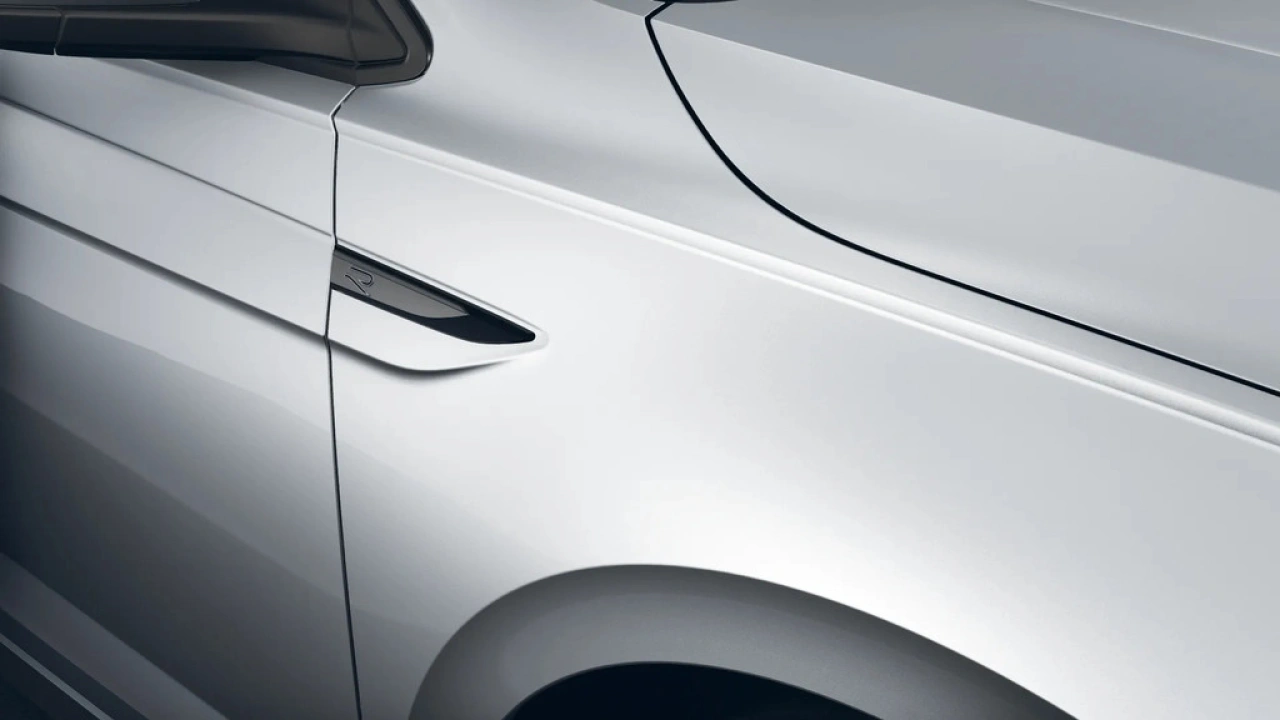 Volkswagen Polo 1.0 TSI 95 7DSG R-Line Edition