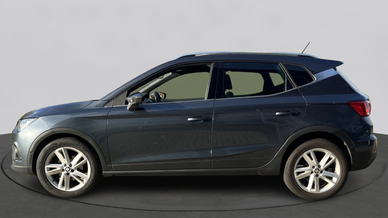 SEAT Arona 1.0 TSI FR Business Intense