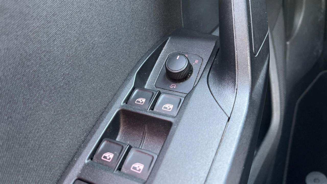 SEAT Arona 1.0 TSI FR Business Intense