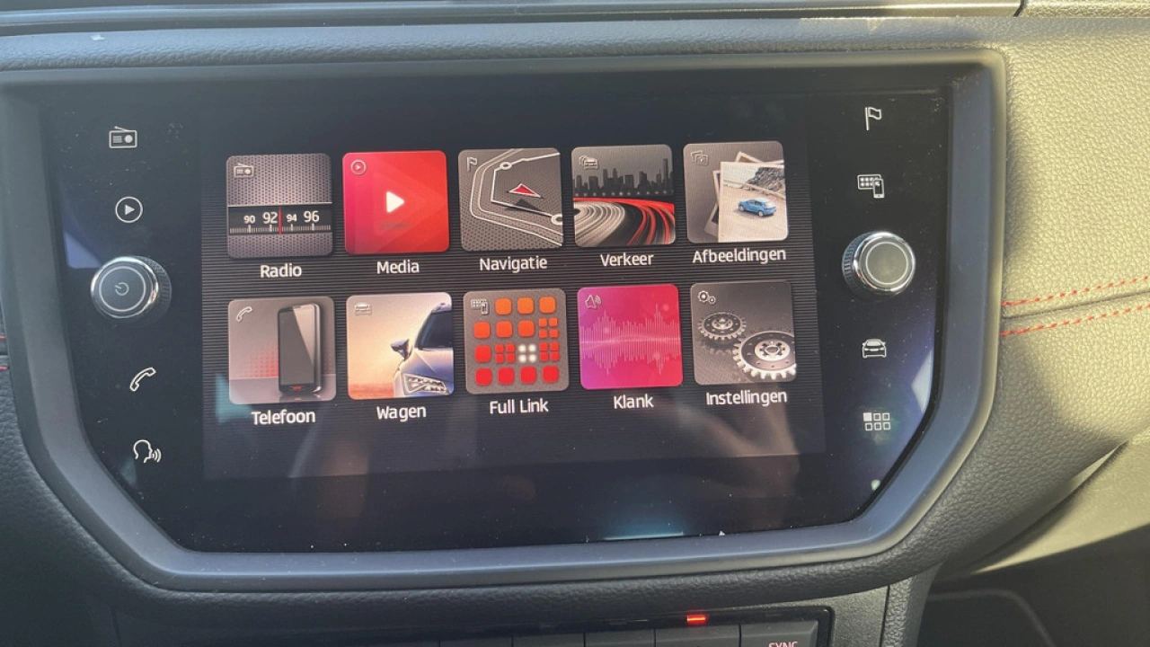 SEAT Arona 1.0 TSI FR Business Intense