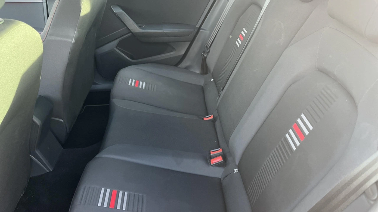 SEAT Arona 1.0 TSI FR Business Intense