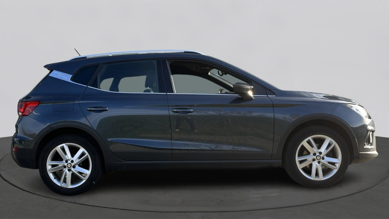 SEAT Arona 1.0 TSI FR Business Intense