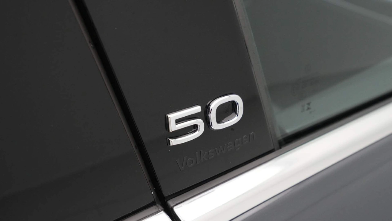 Volkswagen Golf 1.5 eHybrid 50 Edition