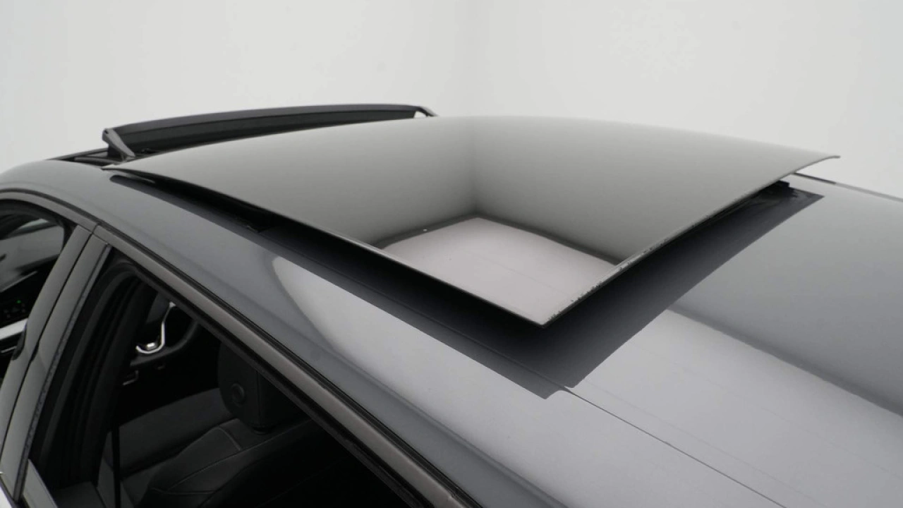 Volkswagen Golf 1.5 eHybrid 50 Edition