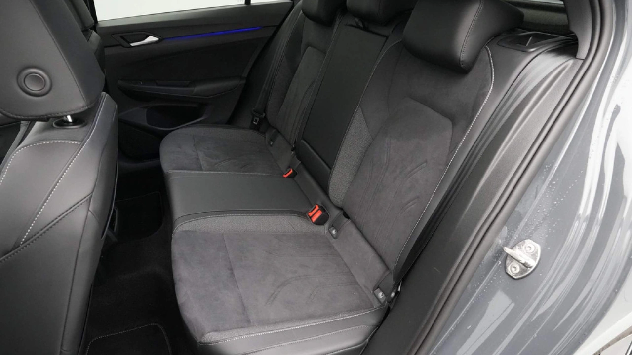 Volkswagen Golf 1.5 eHybrid 50 Edition