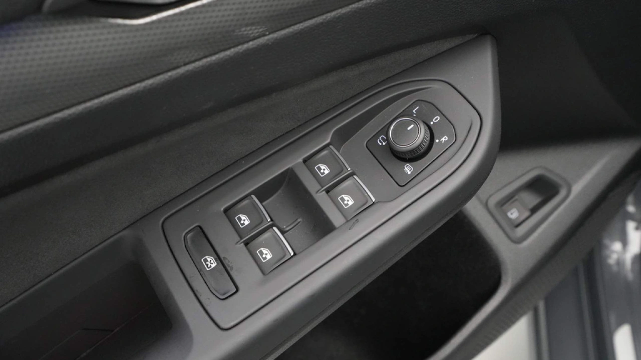 Volkswagen Golf 1.5 eHybrid 50 Edition