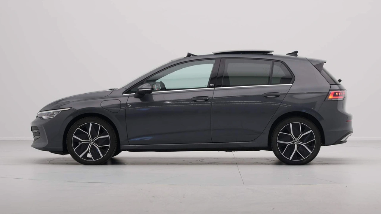 Volkswagen Golf 1.5 eHybrid 50 Edition