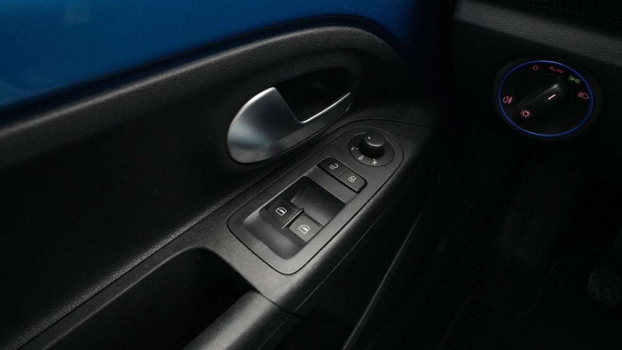 Volkswagen up! 1.0 60pk BMT move up!