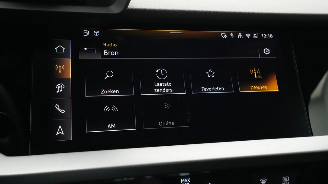 Audi A3 Limousine 30 TFSI 115 pk S-Tronic S-line edition