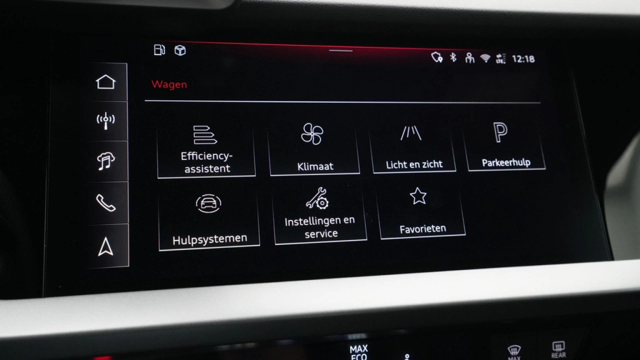 Audi A3 Limousine 30 TFSI 115 pk S-Tronic S-line edition