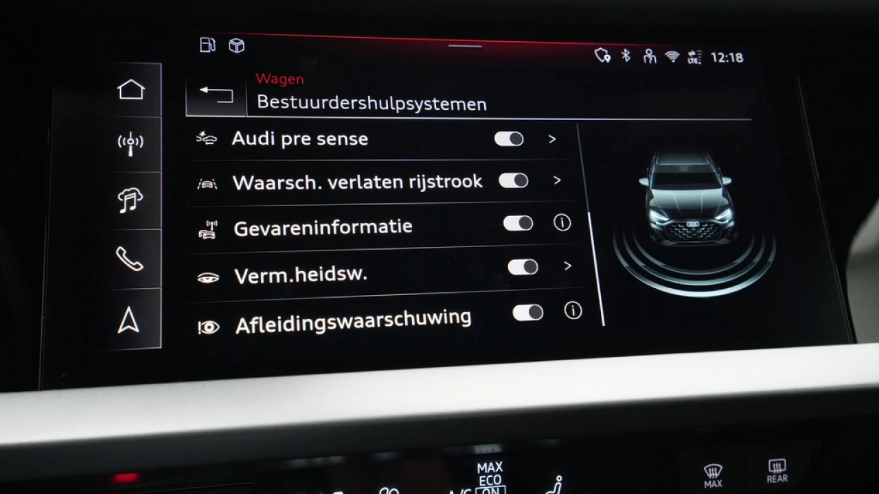 Audi A3 Limousine 30 TFSI 115 pk S-Tronic S-line edition