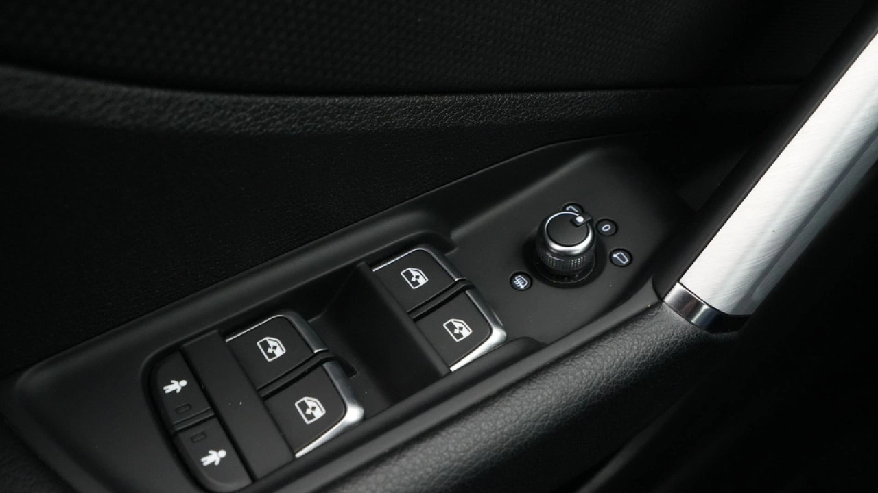 Audi Q2 35 TFSI S Edition S Line