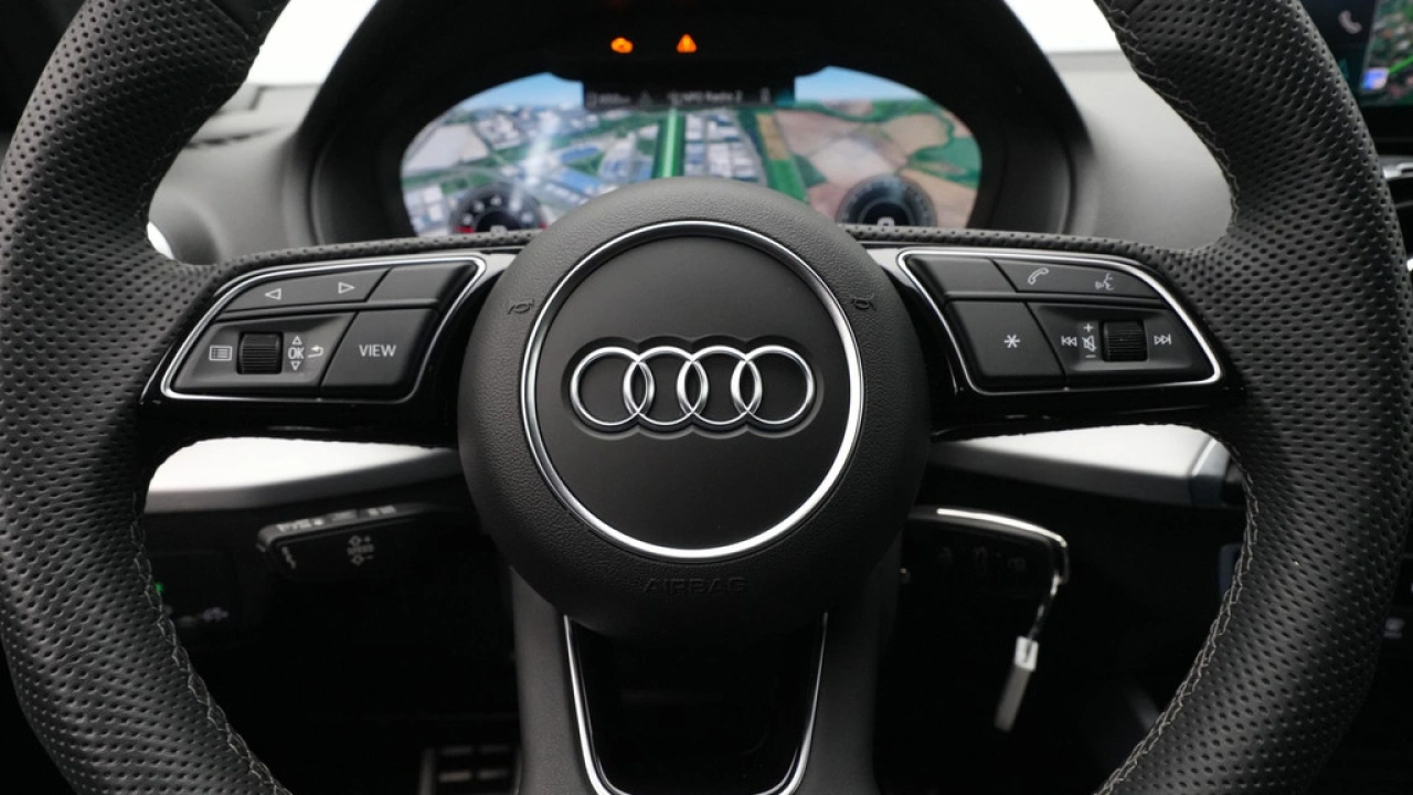 Audi Q2 35 TFSI S Edition S Line