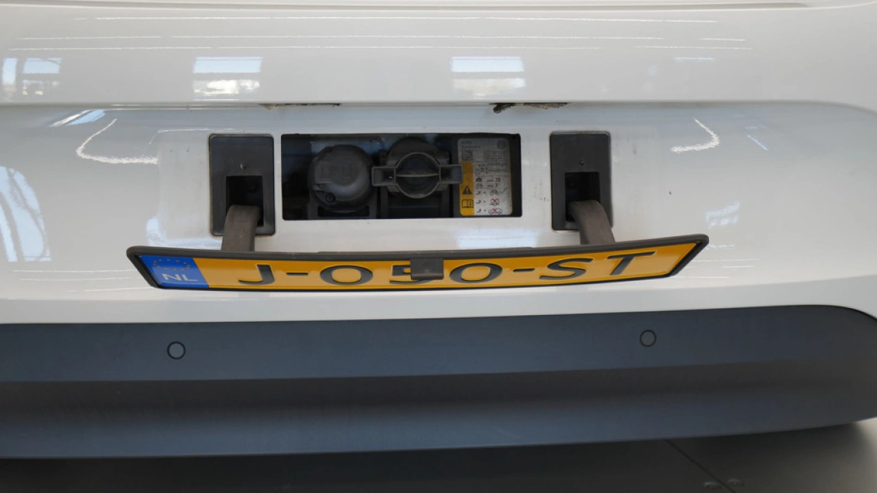 Volkswagen ID.3 First Max 58 kWh 204pk