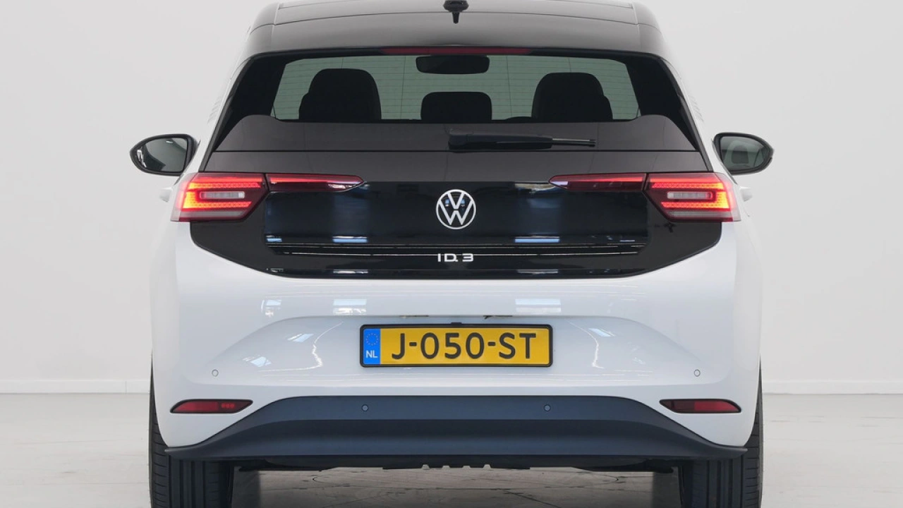 Volkswagen ID.3 First Max 58 kWh 204pk