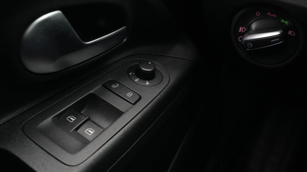 Volkswagen up! 1.0 BMT high up!