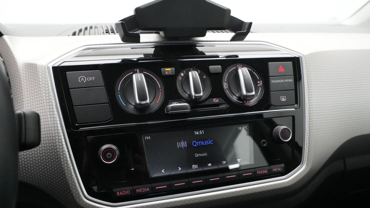 Volkswagen up! 1.0 BMT high up!