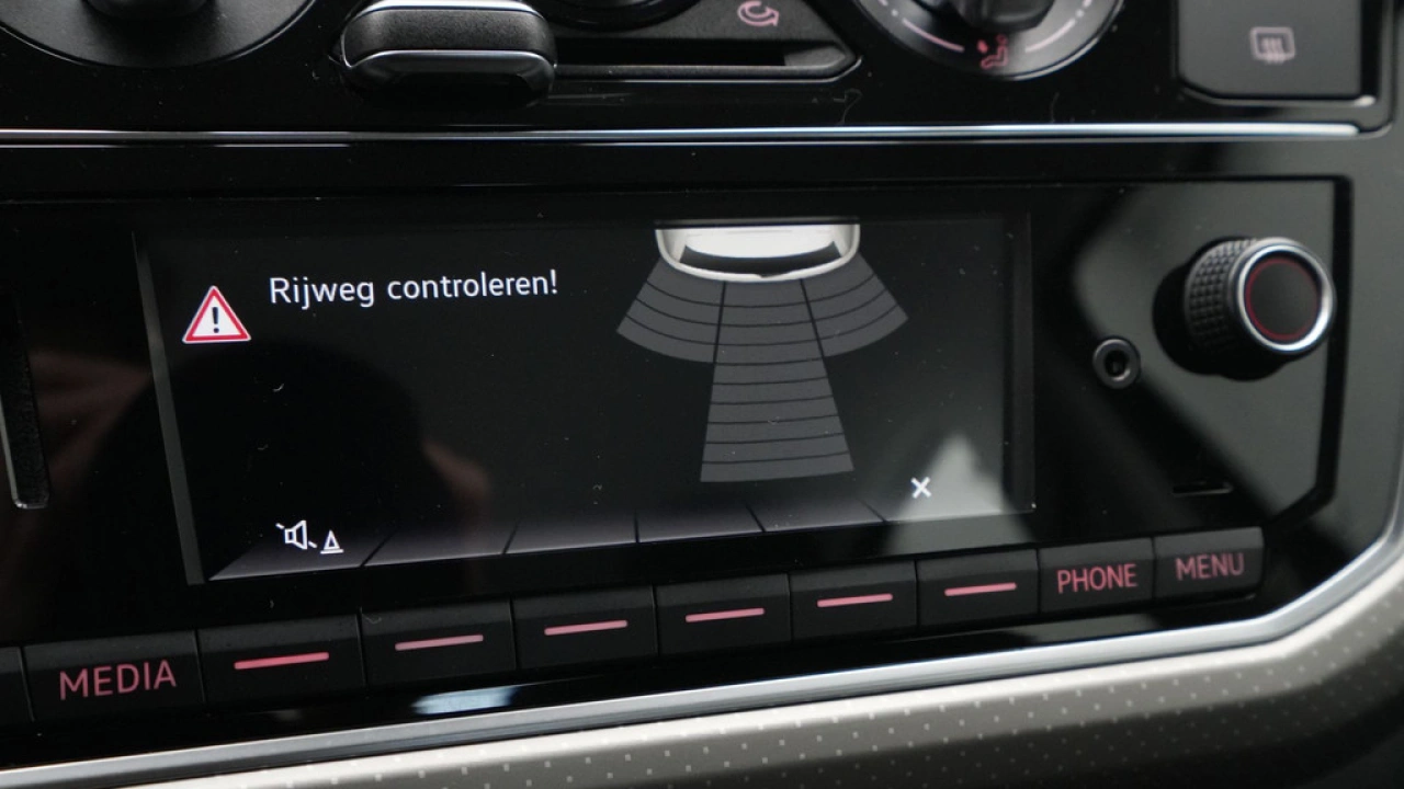 Volkswagen up! 1.0 BMT high up!